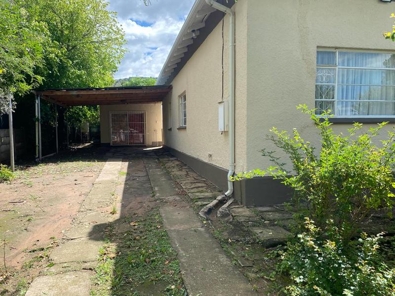 5 Bedroom Property for Sale in Balmoral Eastern Cape